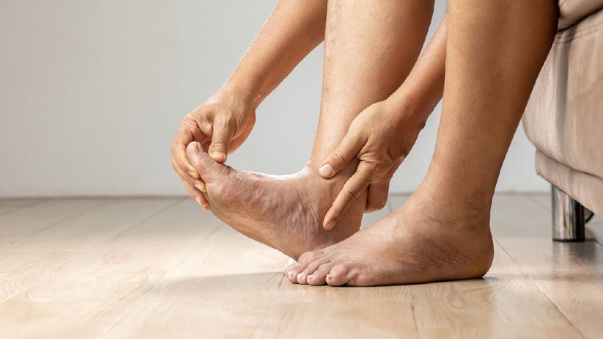 Five foods which can help you to control Uric Acid