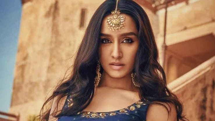 bollywood actress shraddha kapoor reveals she fantasizes about doing period films ent