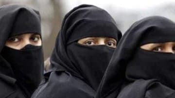 Maharashtra Man Gives Triple Talaq To Wife After She Refuses to do what husband orders gnr 