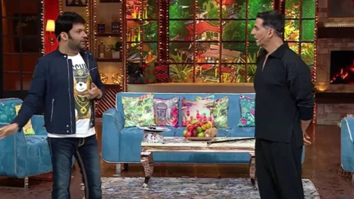 Akshay Kumar Takes Dig At Firing Incident At Kapil Sharmas Canada Cafe