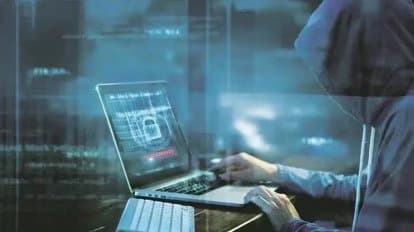 Retired Air Force Personnel Duped Of five lakhs In Digital Arrest Scam in faridabad_gnr