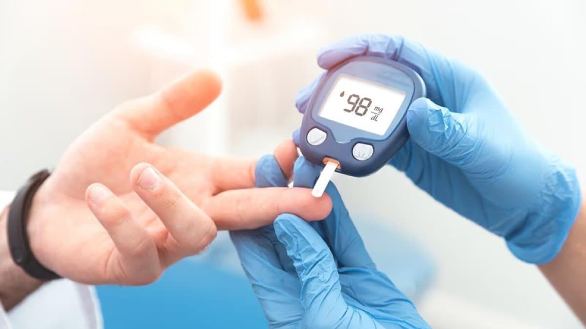 what is the right blood sugar level according to your age when should be alerted to avoid diabetes lif