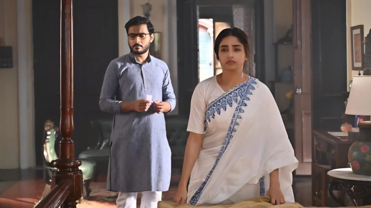 Review of Hoichoi series Indu 3 starring Ishaa Saha Suhotro Mukhopadhyay‌ 