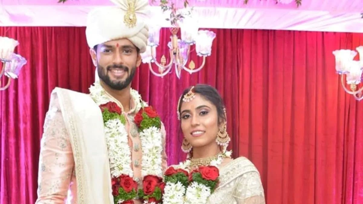 Here is The net worth of Anjum Khan, wife of star cricketer Shivam Dube spt 