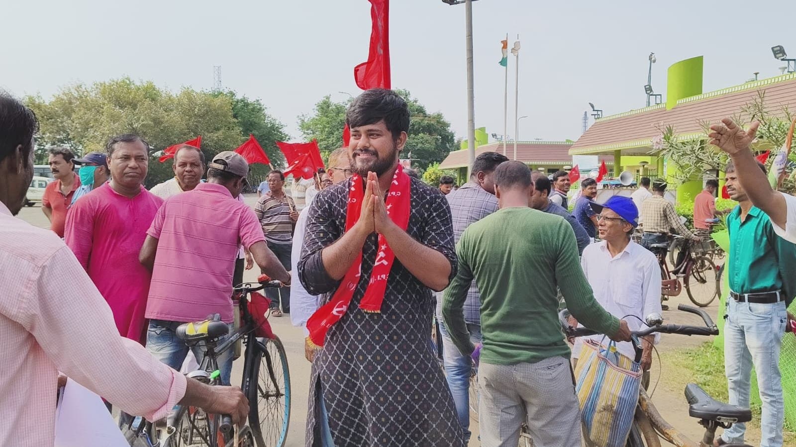 EXCLUSIVE: তমলুকের মানুষকে বোঝাচ্ছি জিতে দল বদল করব না: সায়ন  