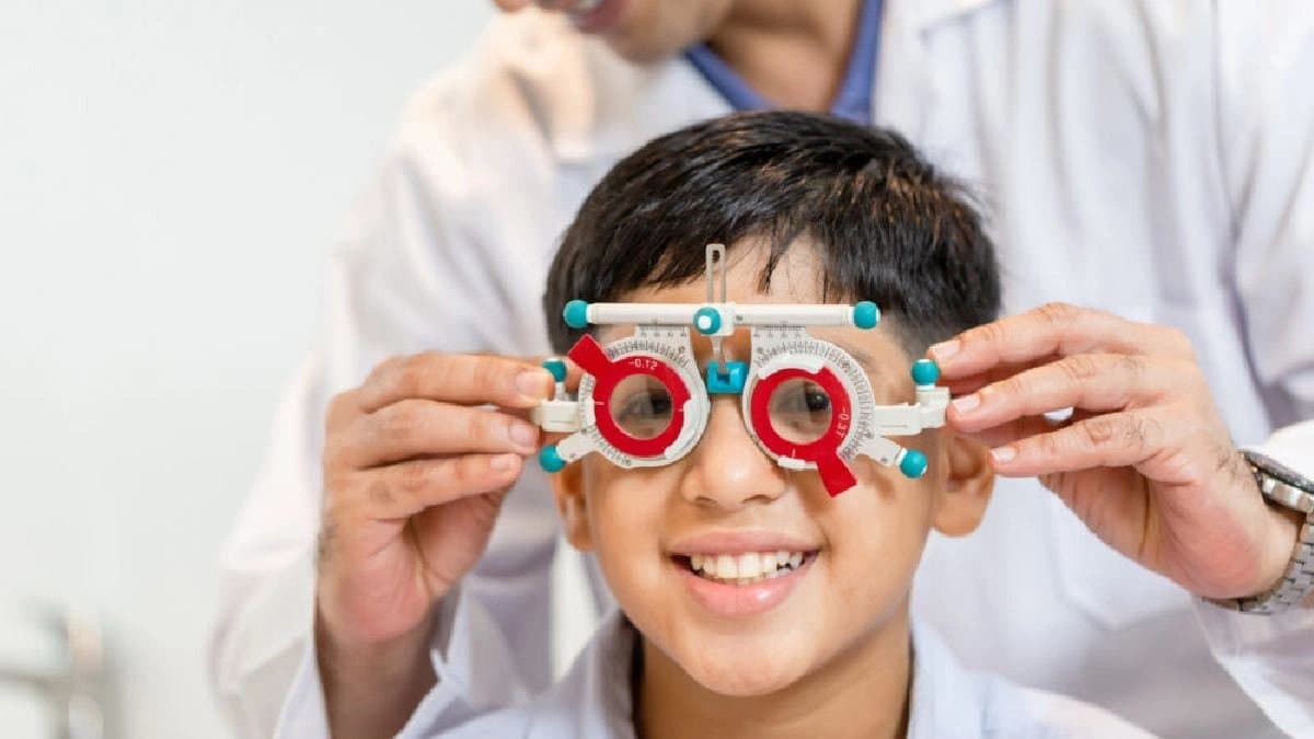 Signs of children needing spectacles