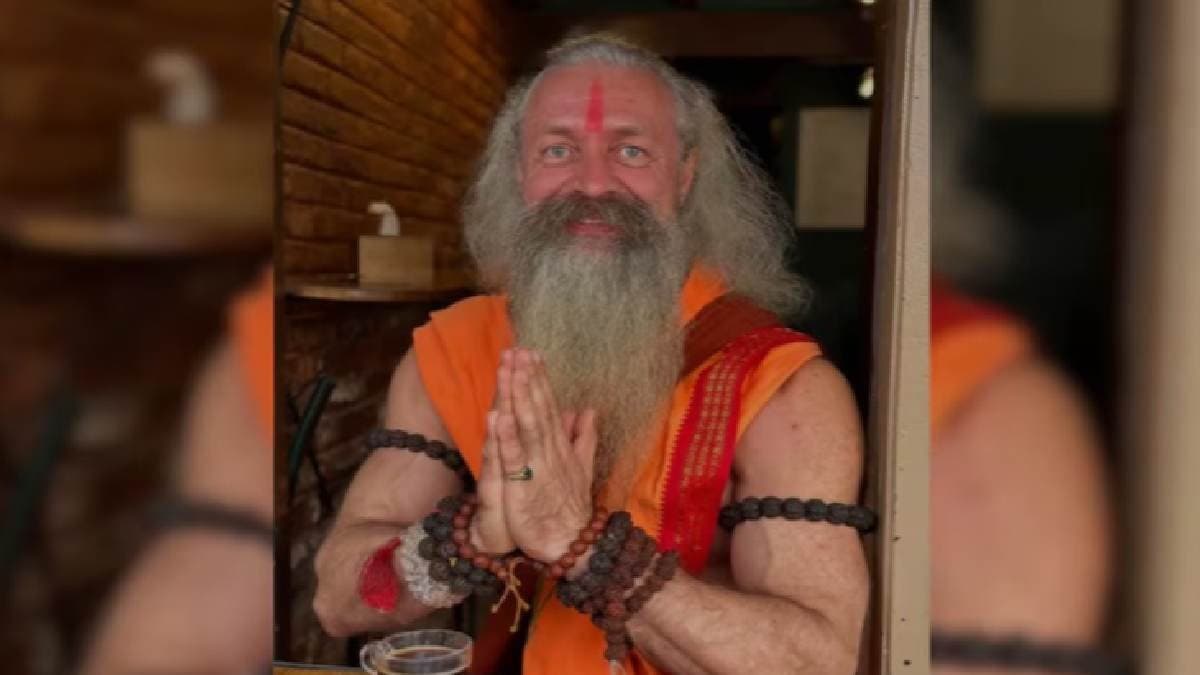 Maha Kumbh Mela 2025 Meet Atma Prem Giri The 7-foot-tall Muscular Baba From Russia gnr