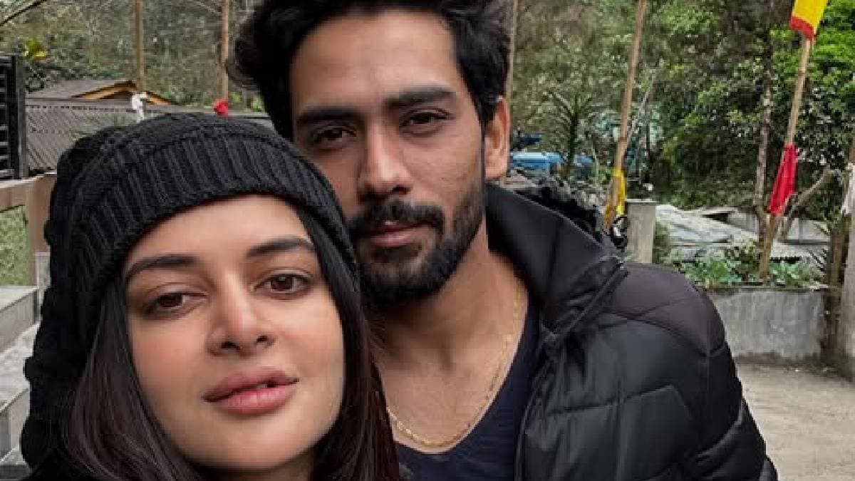 Madhumita Sarcar Shares romantic travel  moments with Boyfriend Devmalya in Sikkim