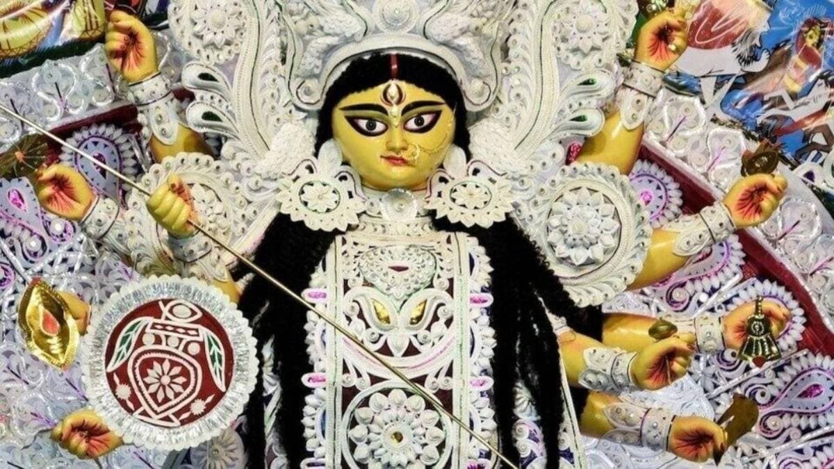 what is the significan of bodhon ritual in sasthi in durga puja 2024 lif