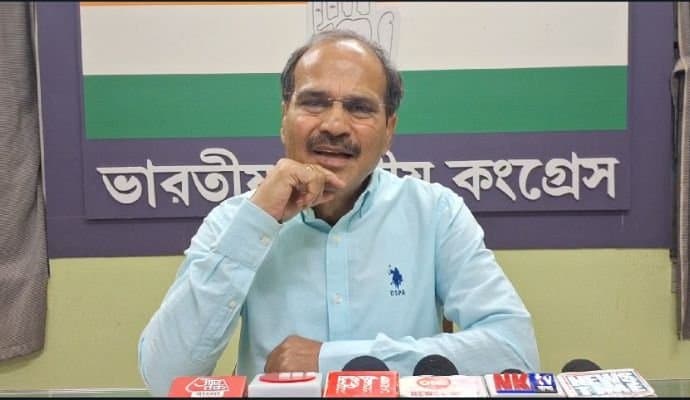 ADHIR: নির্বাচনে পরাজয়ের পর সরাসরি দিল্লিতে কংগ্রেস নেতৃত্বের ডাক অধীরকে 