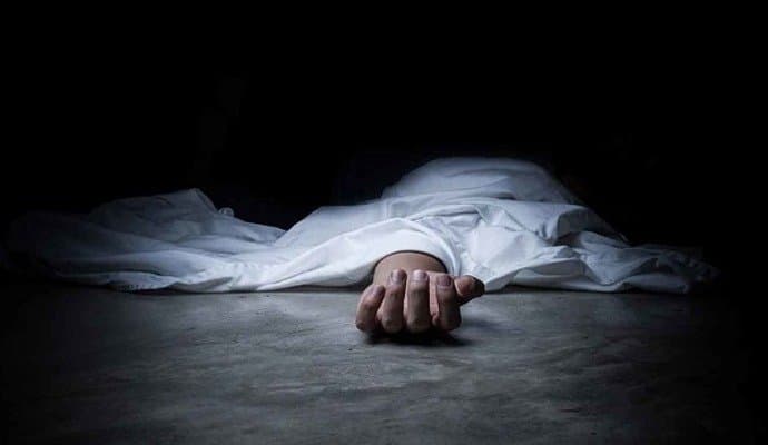 Mysterious Death: রাস্তায় পড়ে প্রাথমিক শিক্ষকের দেহ, জলপাইগুড়িতে চাঞ্চল্য 