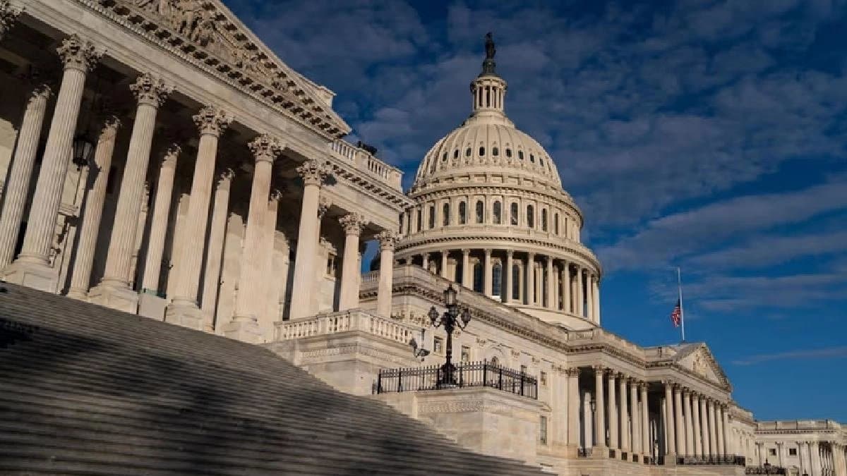 Shutdown enters Day three White House warns of thousands of layoffs sources says