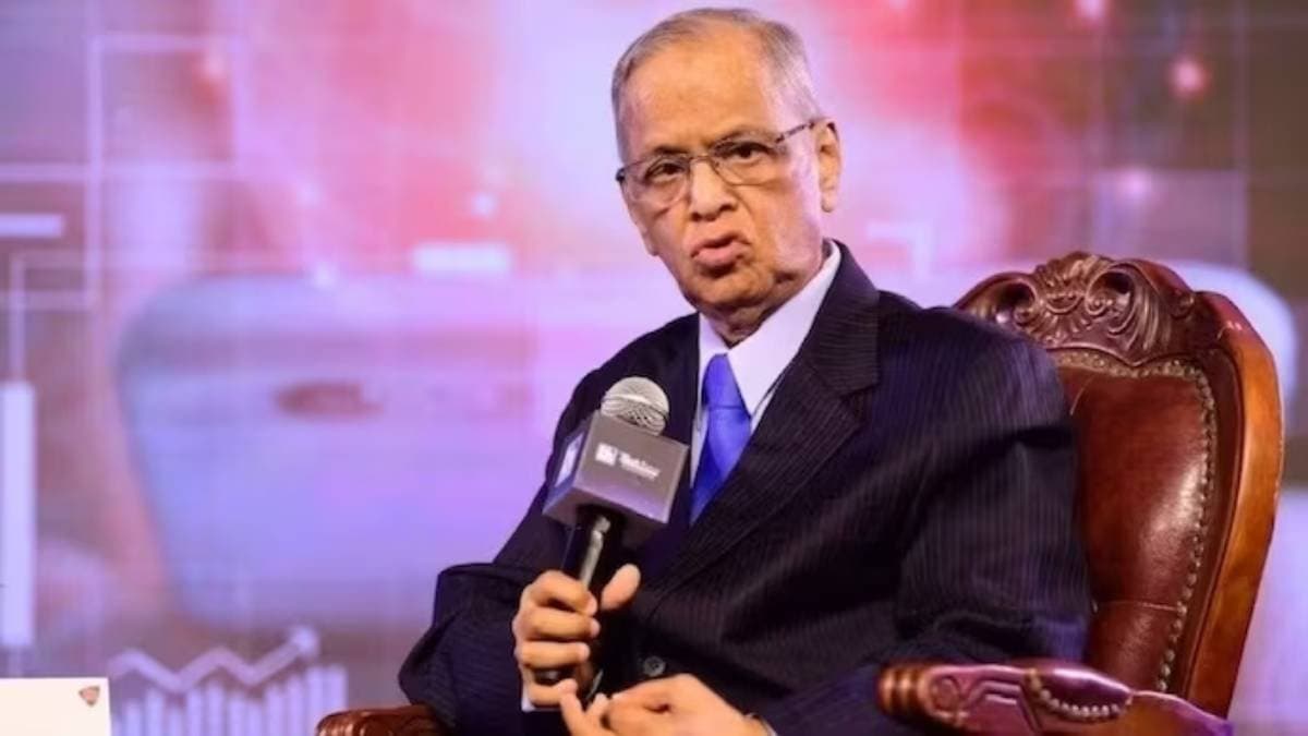 সপ্তাহে ৭০ ঘন্টা কাজ, নিজের পরামর্শেই শেষপর্যন্ত যেন ঢোক গিললেন ইনফোসিসের প্রতিষ্ঠাতা নারায়ণমূর্তি
