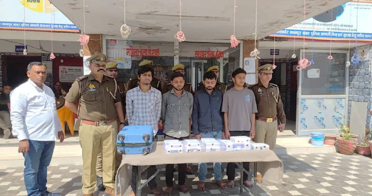 father threatens to disown him Kanpur teen steals rs 1 crore fFrom own house