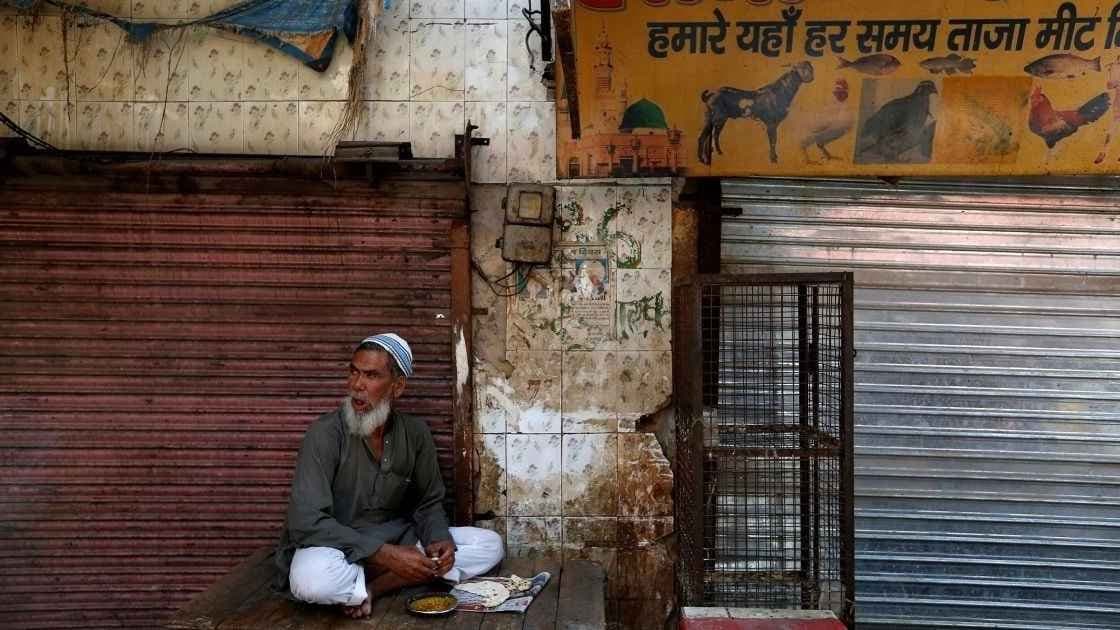 Uttarpradesh Bans Meat Sale Near Religious Places During Navratri Entirely For Ram Navami