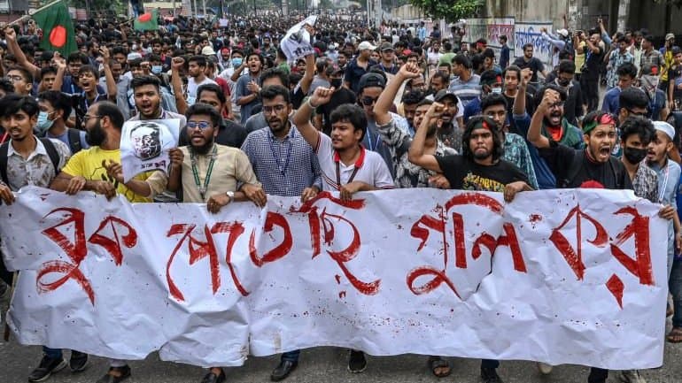 Bangladesh protest Total internet shutdown as protesters march to Dhaka gnr