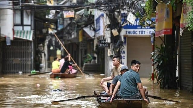 Death Count Rises To 197 In Vietnam After Typhoon Yagi gnr 