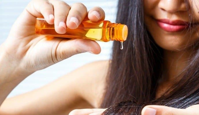 Hair Growth: মুঠো মুঠো চুল উঠছে গরমে? এই তেলেই লুকিয়ে ম্যাজিক সমাধান 
