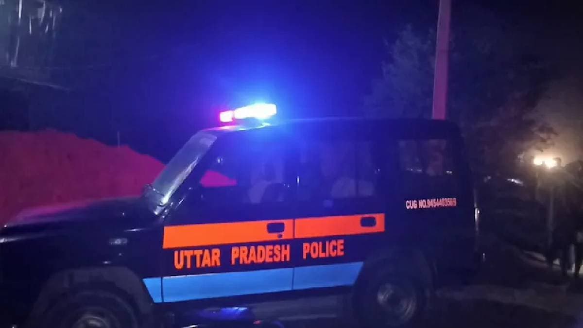 Minor girl in Malihabad Uttar Pradesh sets herself on fire in shame after neighbour enters house and tortures her