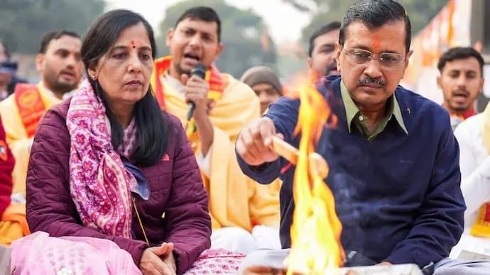 Arvind Kejriwal: 'ক্ষমতার অহঙ্কার মোদির', গ্রেপ্তারি প্রসঙ্গে মুখ খুললেন কেজরিওয়ালের স্ত্রী