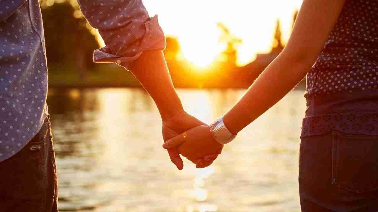 Newly Married Woman Elopes With Love 50 Days After Marriage in Uttarpradesh