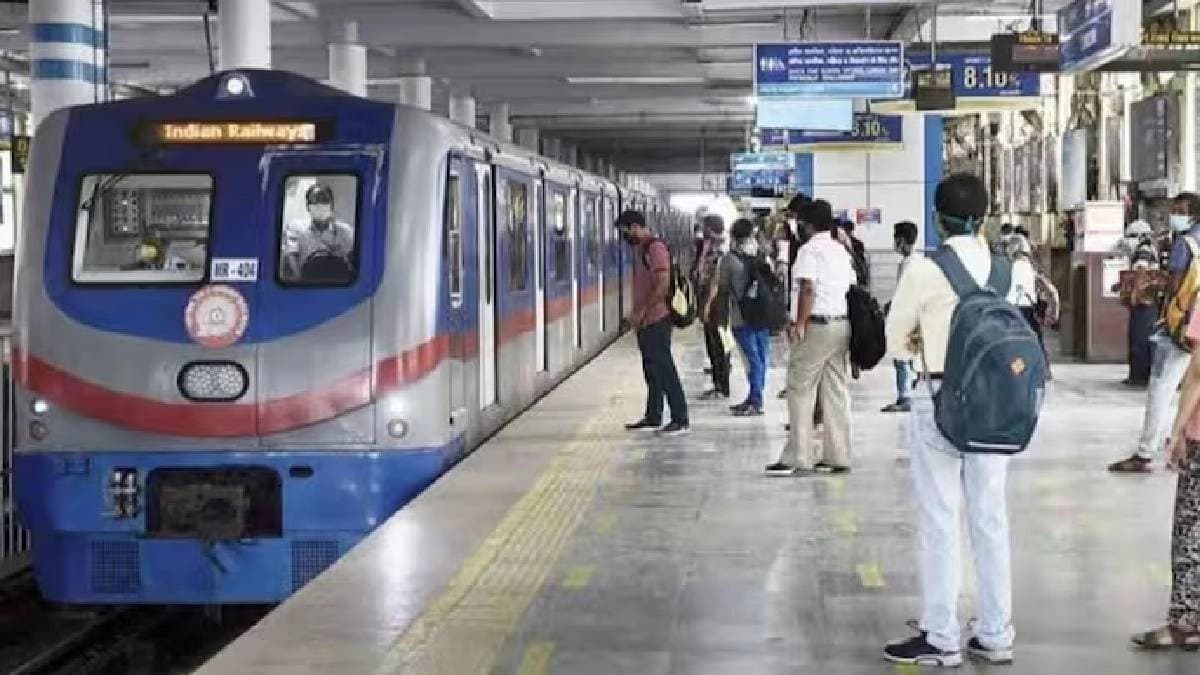 kolkata metro services disrupted again on wednesday