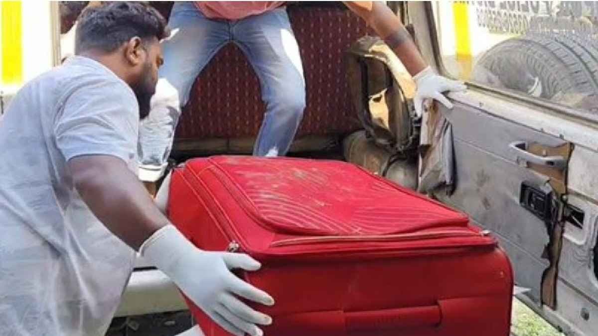 ভুট্টা ক্ষেতে লাল ট্রলি ব্যাগ, ভিতরে ‘দলা পাকানো’ লাশ!