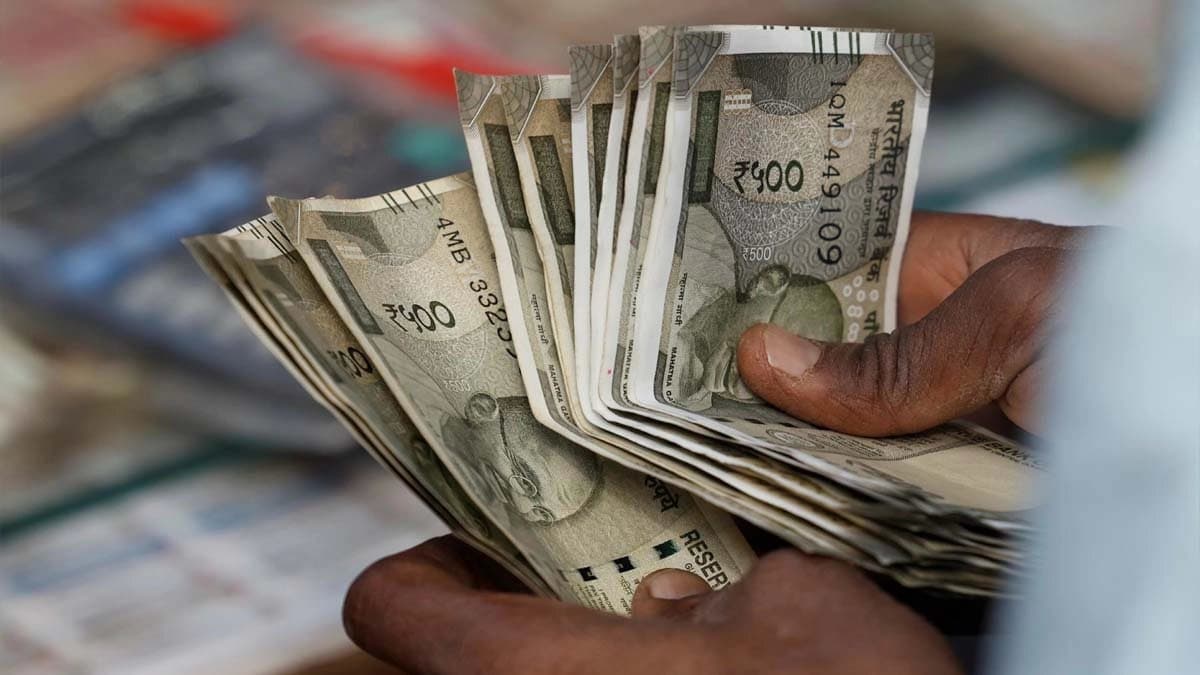 Want Rs 15 Lakh in five Years Know how much to Invest monthly in Post Office RD scheme