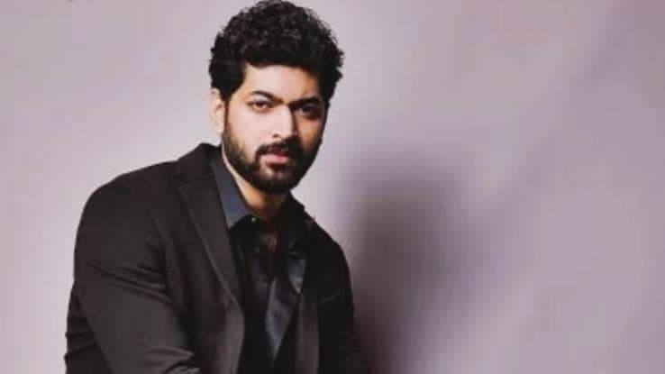    actor om sahani post a funny post on social media which is now viral ent