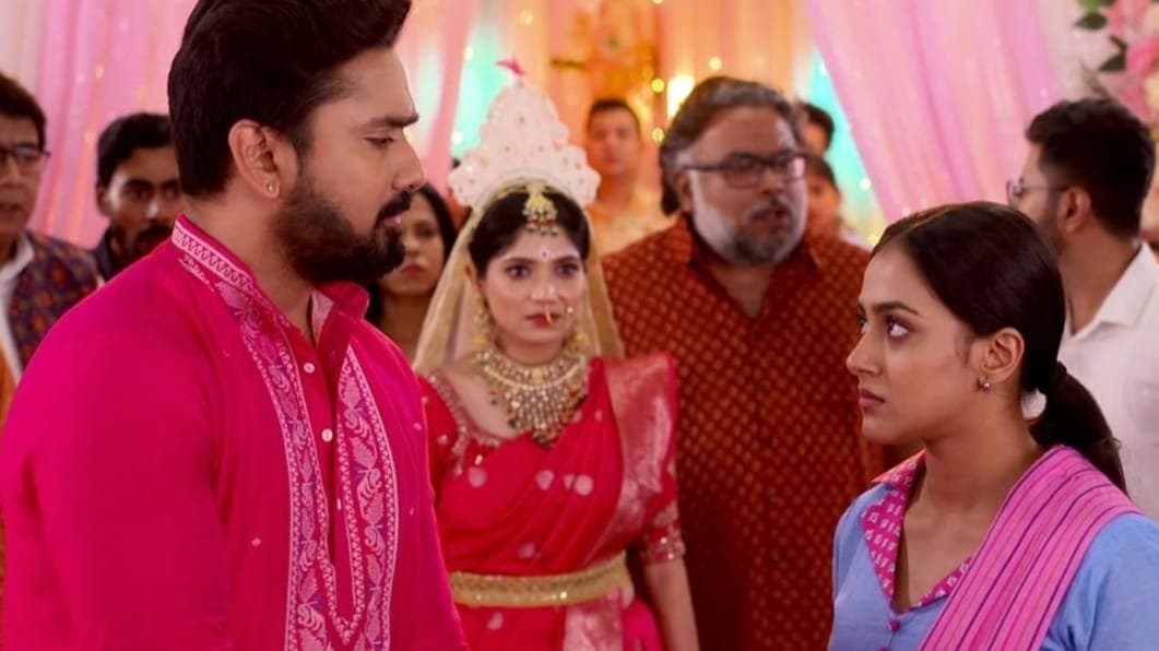 Upcoming episode details and set visit of popular serial of zee bangla Tui Amar Hero 