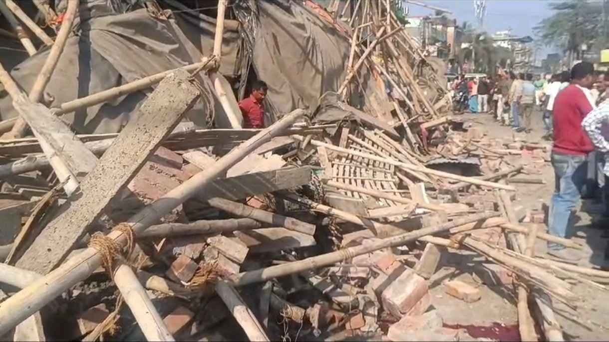 Ranaghat building collapse in market five injured gnr 