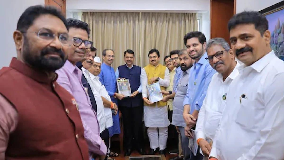 Day After Crossing Over joke Uddhav Thackeray Meets Devendra Fadnavis