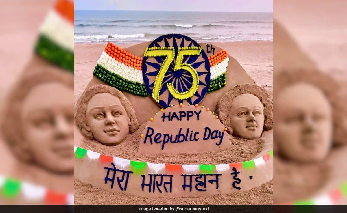  Republic Day: প্রজাতন্ত্র দিবসে পুরীর সমুদ্র সৈকতে বালির ভাস্কর্য