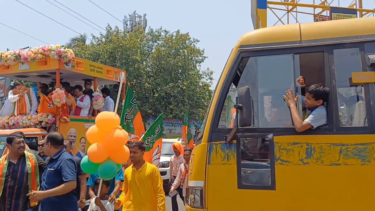 Hooghly: বিজেপি প্রার্থীর মনোনয়ন ঘিরে তীব্র বিশৃঙ্খলা 