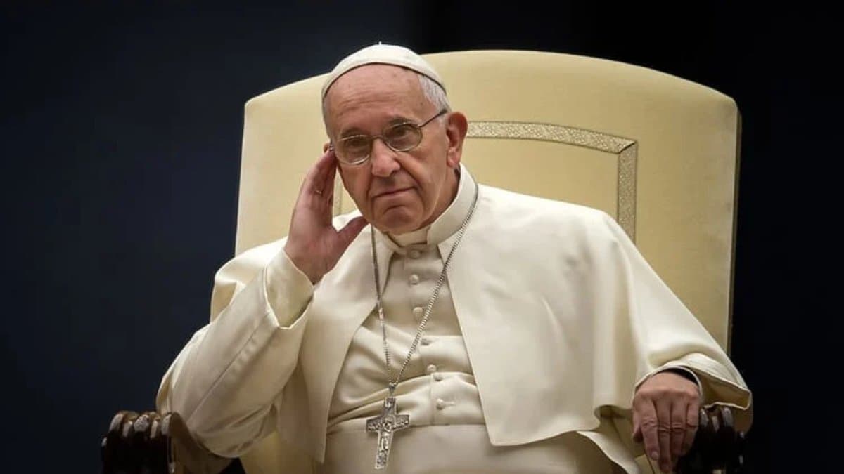 What happens when a Pope dies, who succeeds gnr