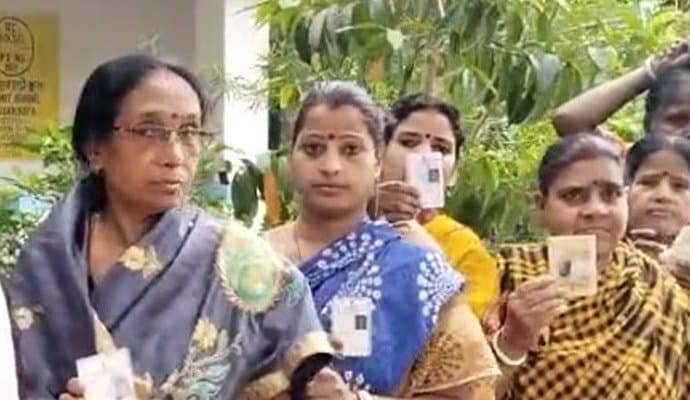 Loksabha Election: সকাল ১১টা পর্যন্ত বাংলায় ভোটদান ২৮.১ শতাংশ, এগিয়ে বসিরহাট 