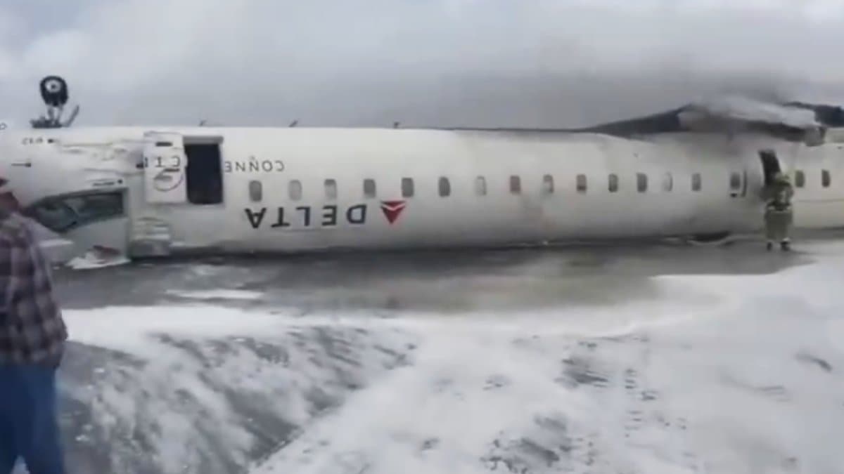  Plane Crash news plane Flips Upside Down At Toronto Airport with 80 people gnr