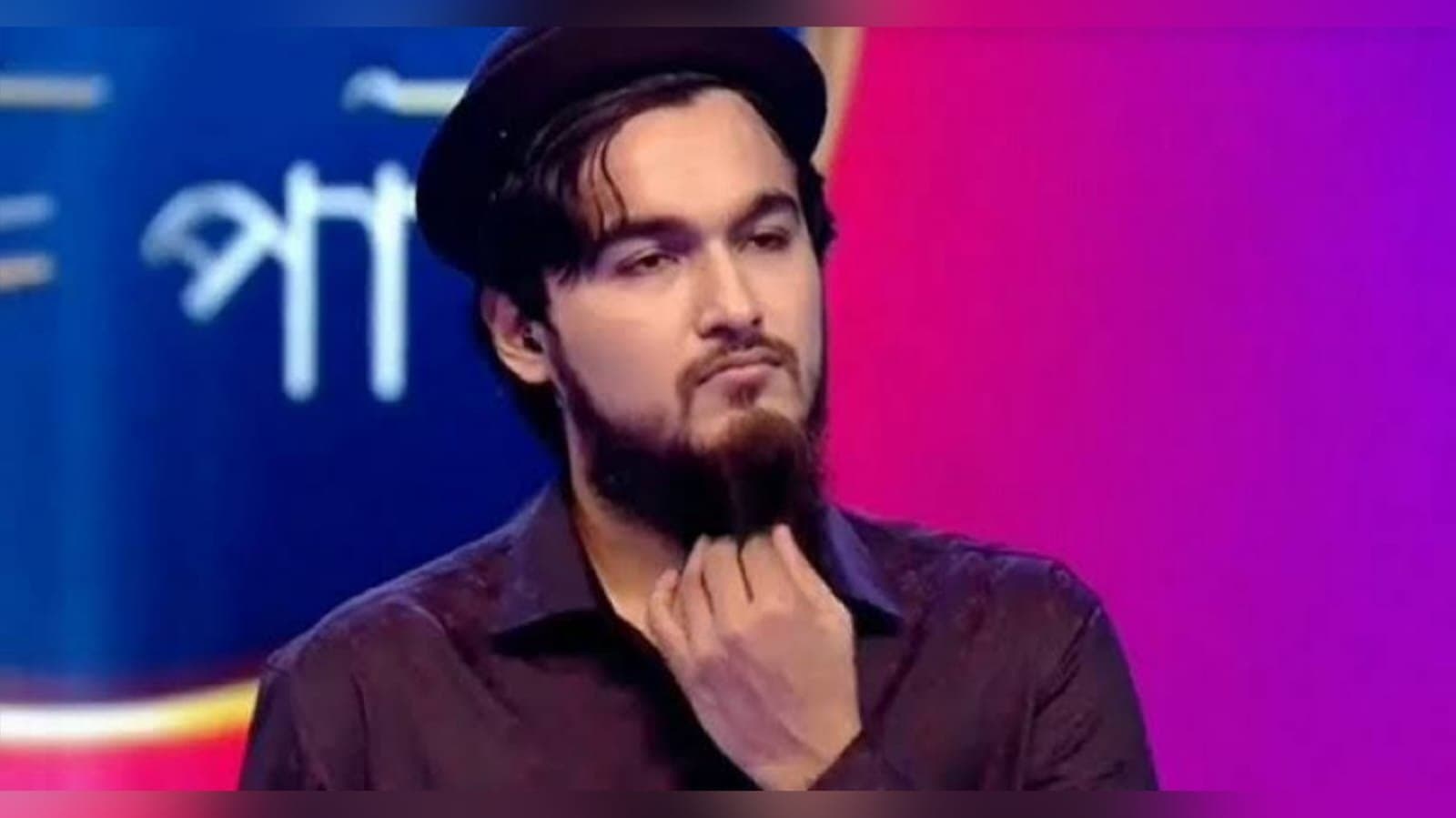 Bangladeshi singer Mainul Ahsan Nobel got married to that girl who lodged complaint against him