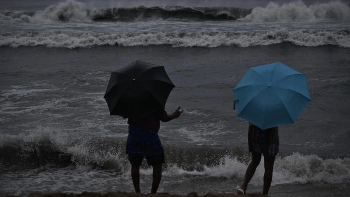 Cyclone Montha Update: After Landfall in Andhra Pradesh Coast Cyclone Montha Will Move Towards Odisha 