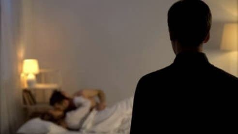 Woman Kills husband to be with nephew in Uttarpradesh