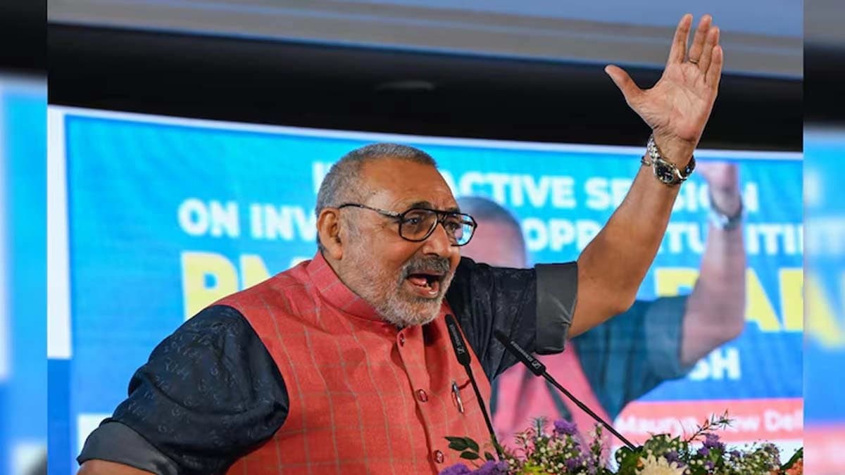 Just before Bihar Assembly Election Central minister Giriraj Singh says Muslims are Namak Haraam 