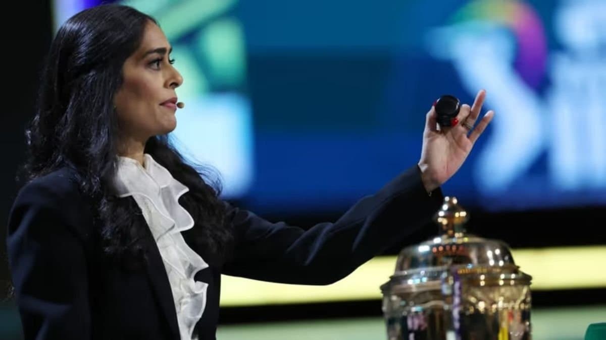 Auctioneer Mallika Sagar makes another blunder during bidding in IPL 2025 mega auction spt 