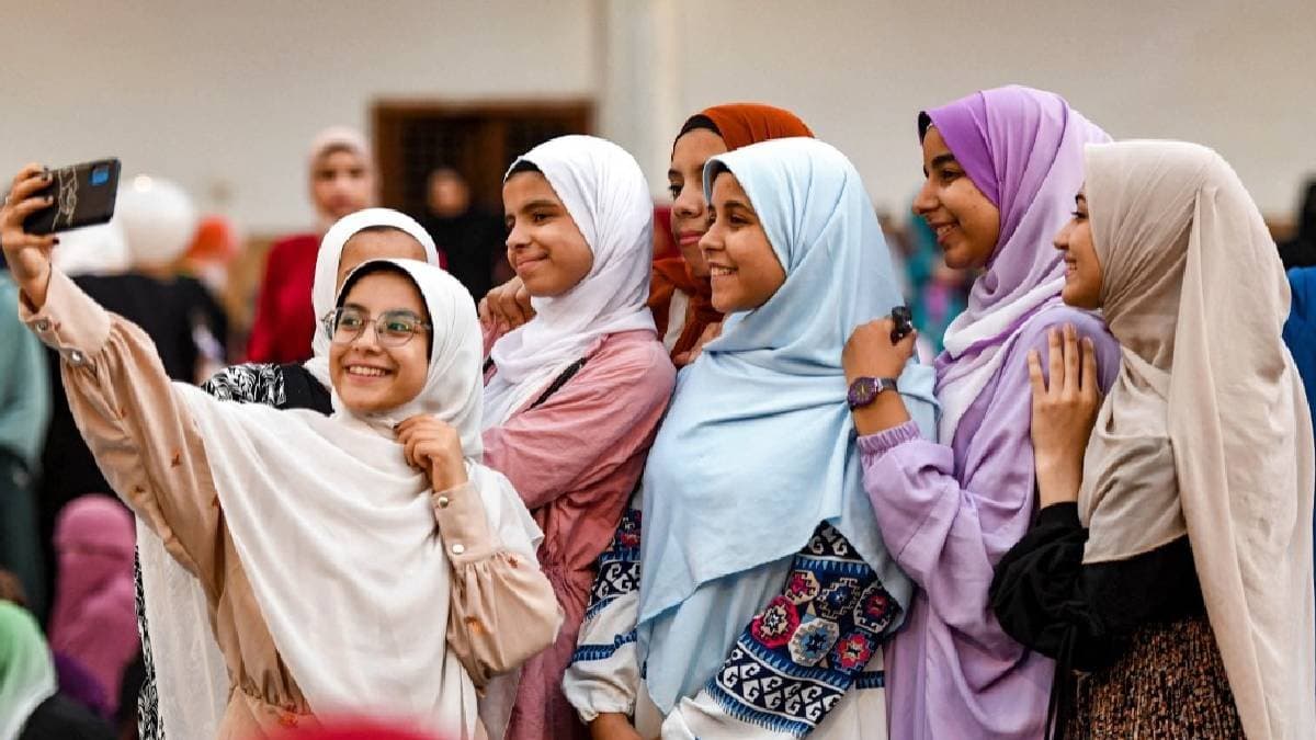 This country was built by Hindus but now only Muslims are given citizenship here do you know which country