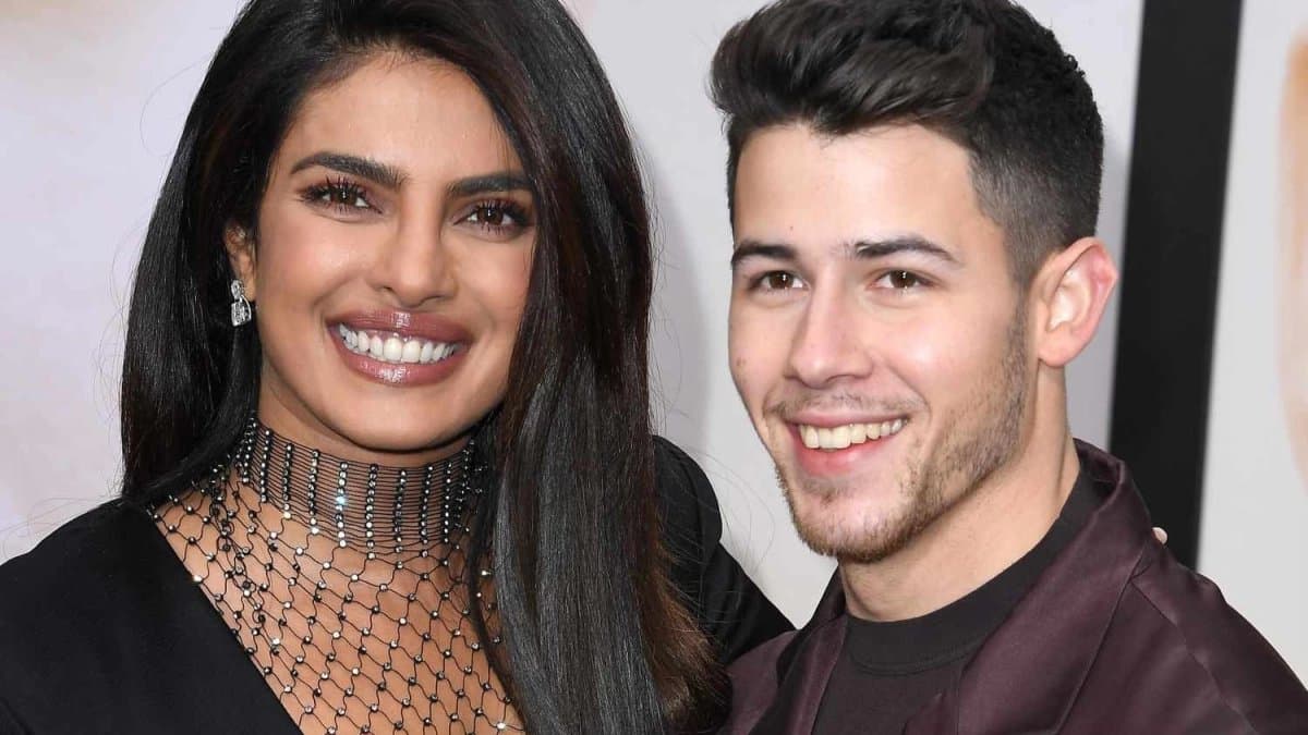 Priyanka Chopra flaunts husband Nick Jonas name in her Karwa Chauth mehndi