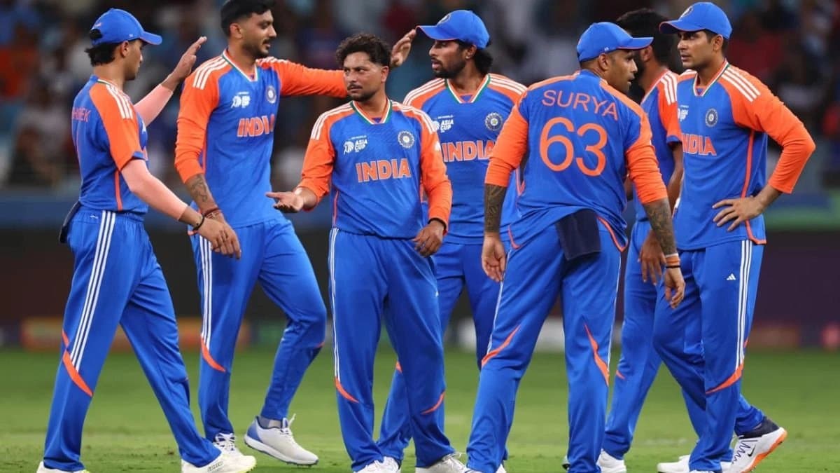  Kuldeep Yadav dominates UAE batters in Asia Cup and UAE put up paltry total on the board 
