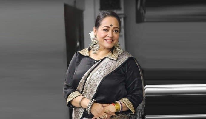 Aparajita Adhya: শেষ হল 'ঘরে ঘরে জি বাংলা'র পথ চলা, আবেগপ্রবণ অপরাজিতা আঢ্য 