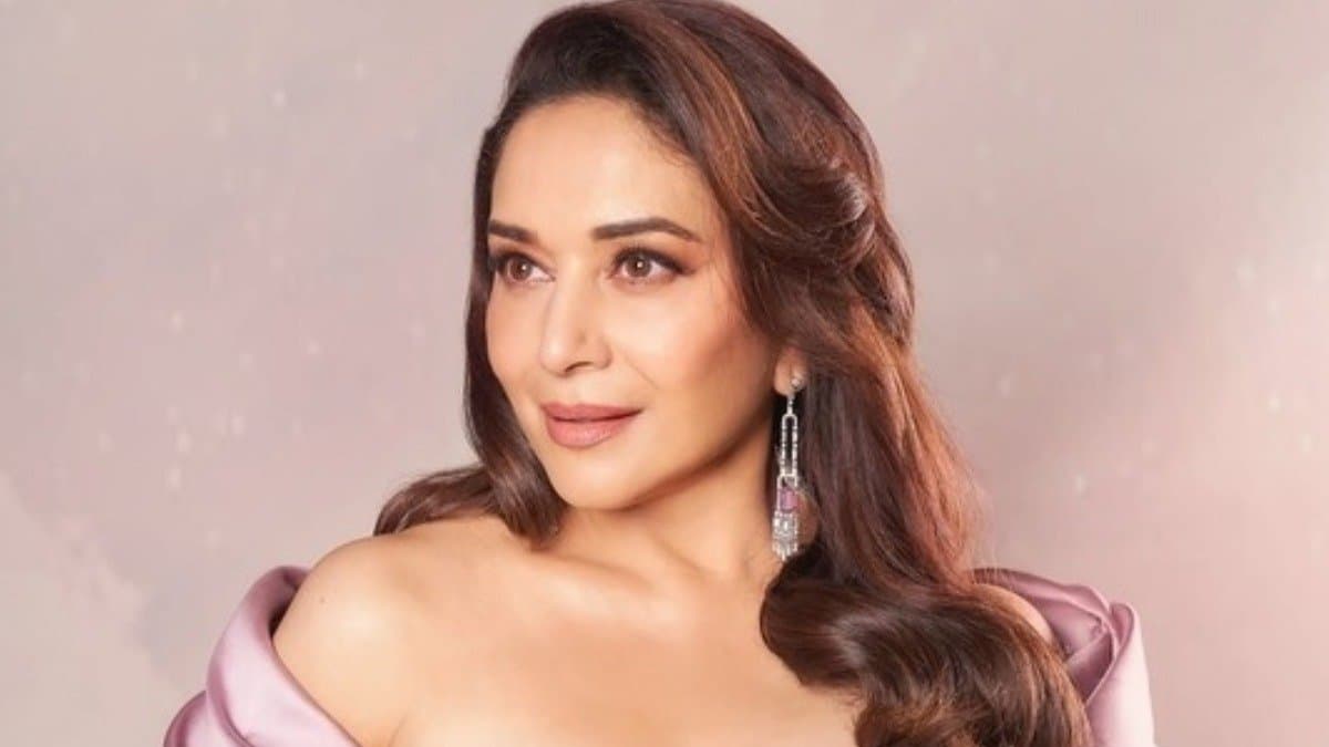Madhuri Dixit uses this secret oil for her long and beautiful hair at 57 years know how to make it lif