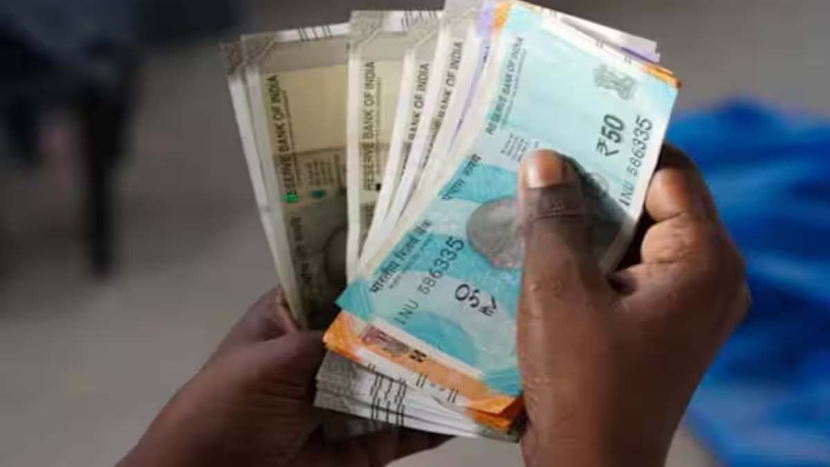 Annual investment of Rupees 145000 Which one gives higher returns in 25 years SIP or PPF