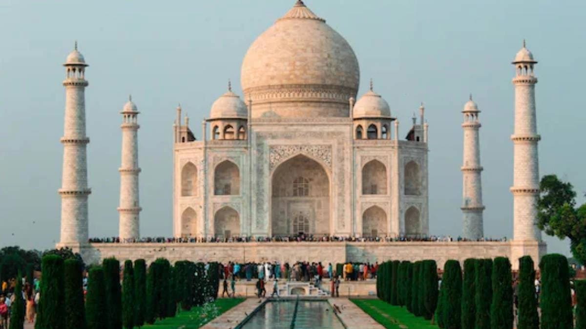 Why hindutva forces have problem with taj mahal