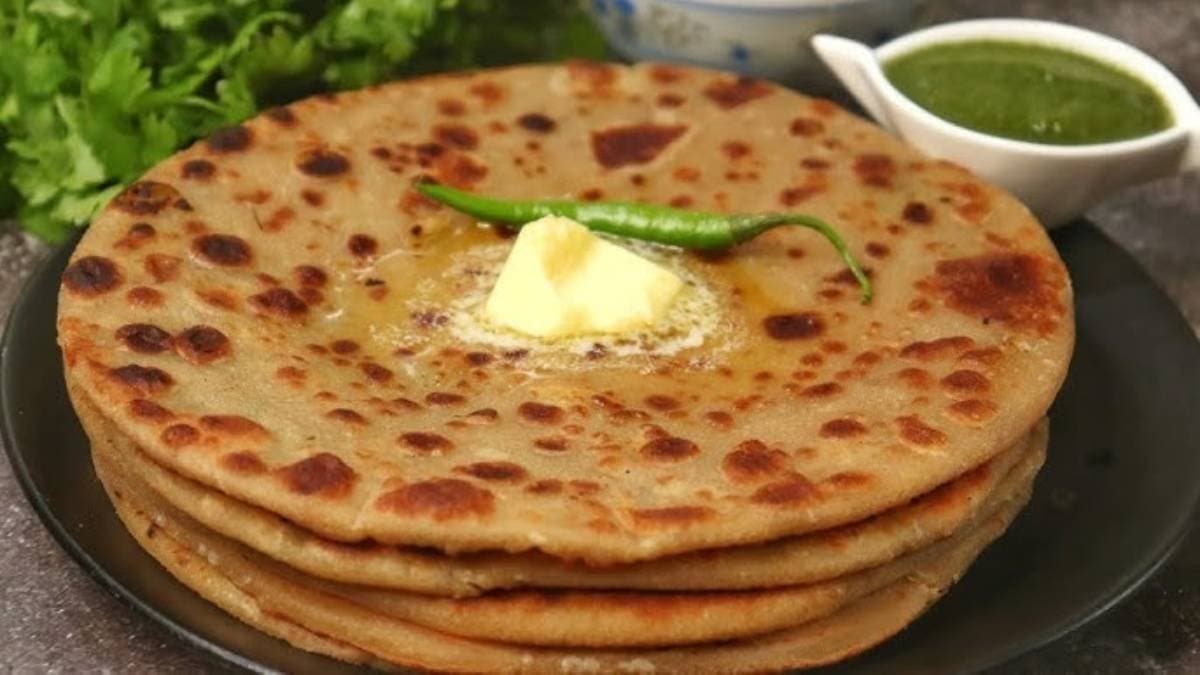 Try these recipe of methi gobi mooli paratha in winter season lif